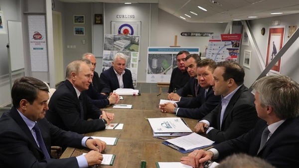 Путин встретился с главой Федерации керлинга